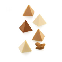 Moule Silicone 18 Pyramides 3,2 x 3,2 x H 3,2 cm - Silikomart