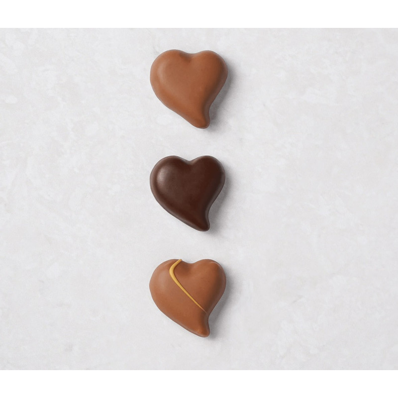 Coffret cœurs en chocolat (Noir & Lait) - Coffret cœurs en chocolat (Noir & Lait) -